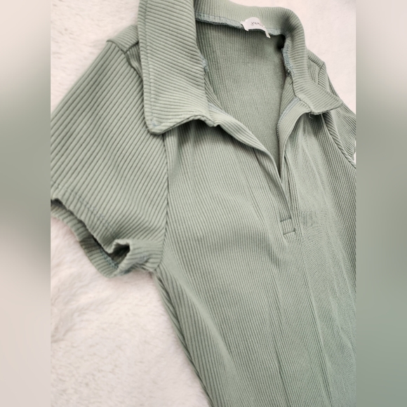 Sage Ribbed Mini Dress - Picture 2 of 4